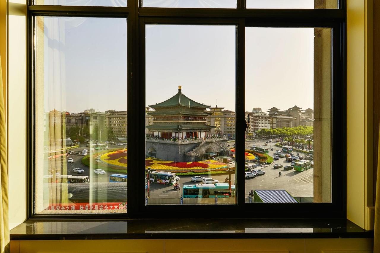 Center Hotel Xi'An Bell Tower Bagian luar foto